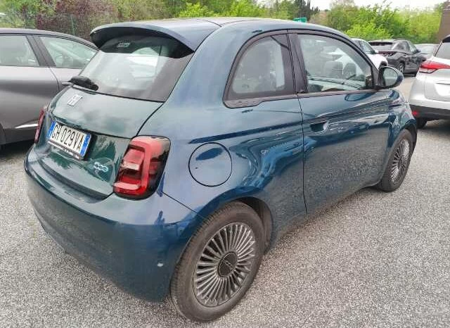 Fiat 500e Icon + full