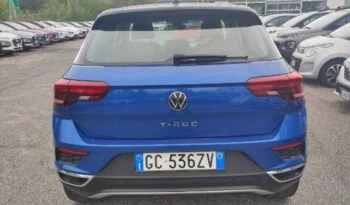 Volkswagen T-Roc 1.5 tsi act Advanced full